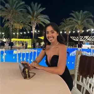 Meet your Posher, Alessandra